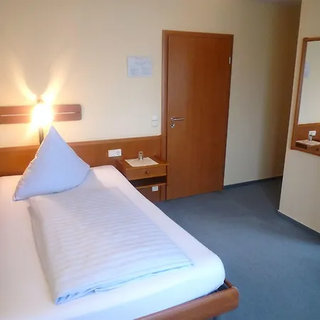 - Restaurant Veldscholten 3*