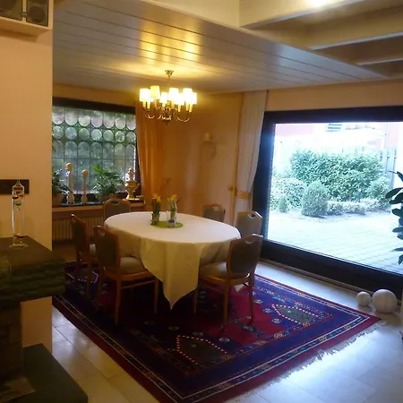 - Restaurant Veldscholten 3*