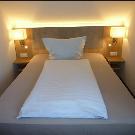 - Restaurant Veldscholten Отель 3*