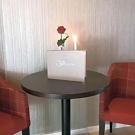 - Restaurant Veldscholten מלון לינגן