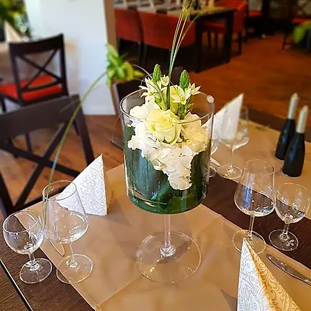 - Restaurant Veldscholten מלון